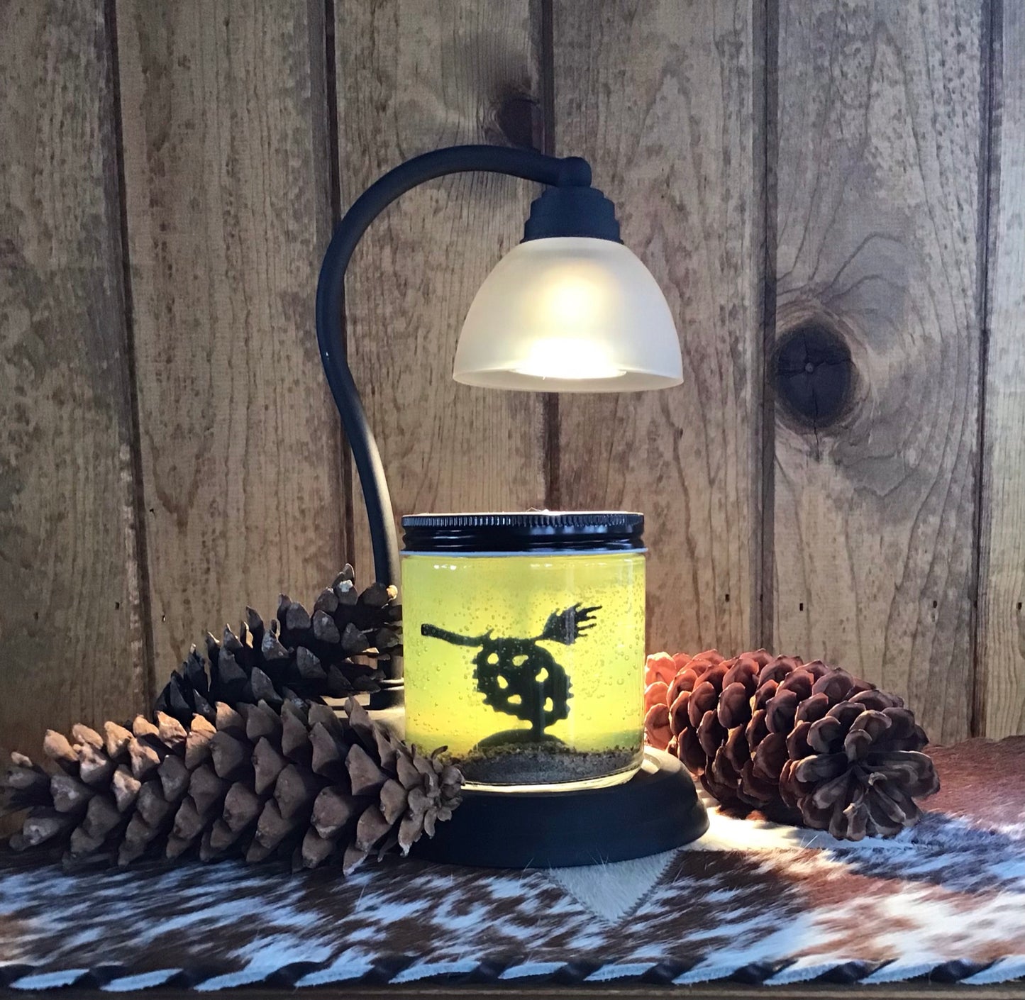 Pinecone-16oz