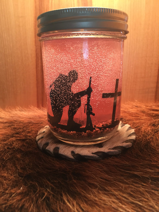 Praying Soldier-16oz